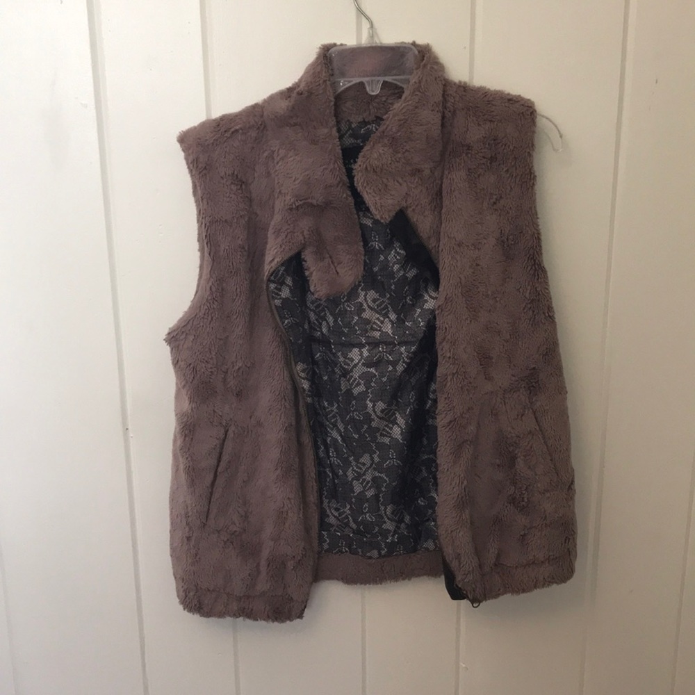 Sanctuary clothing (s) vest